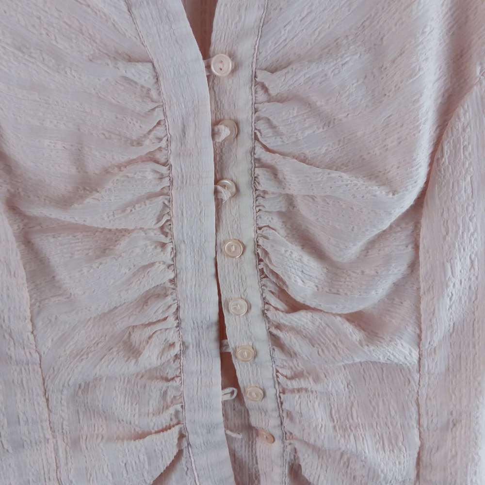 Charolette Russe Sz L Ruffled Pink LS Blouse Top - Picture 3 of 4